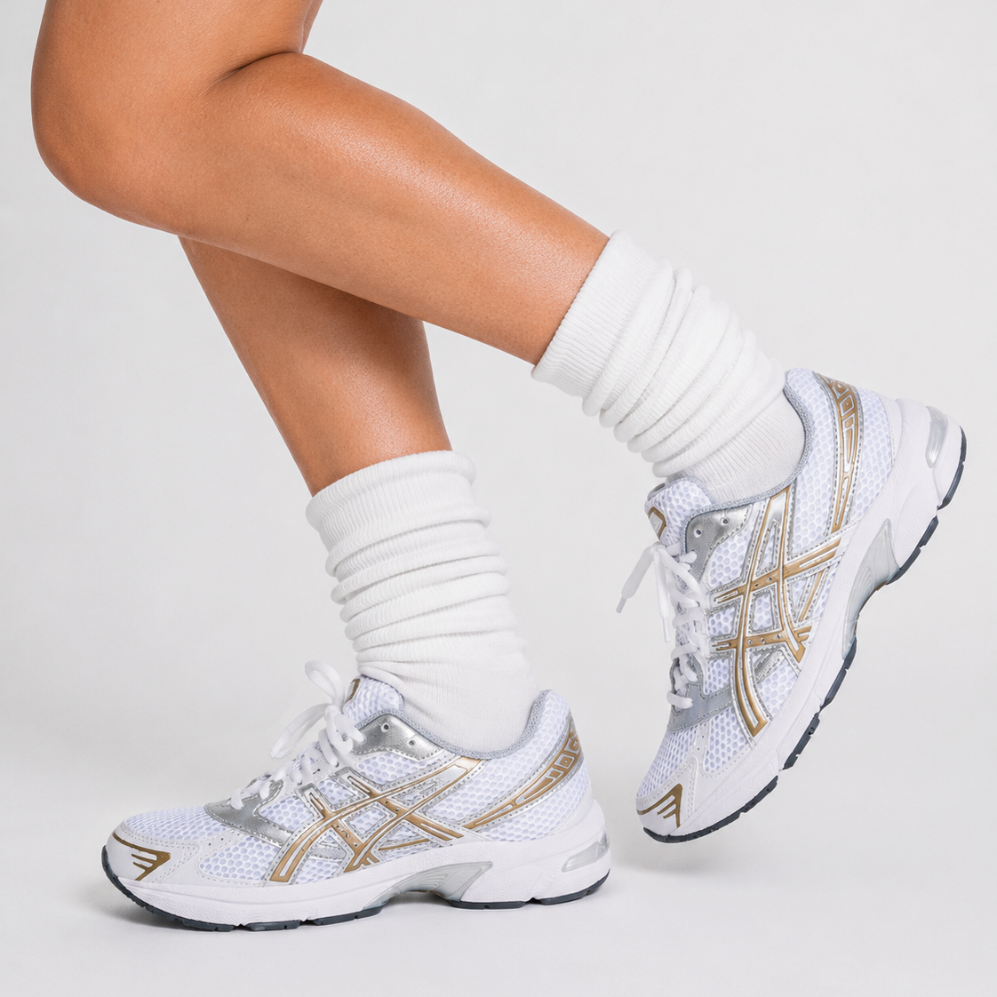 ESSENTIAL SLOUCHY SOCK WHITE